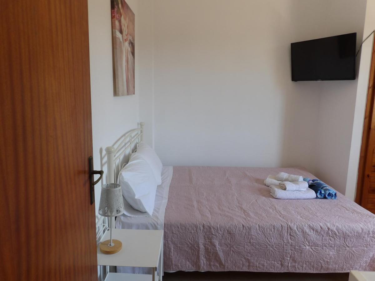 Teo 1 Apartment กูเวส ภายนอก รูปภาพ